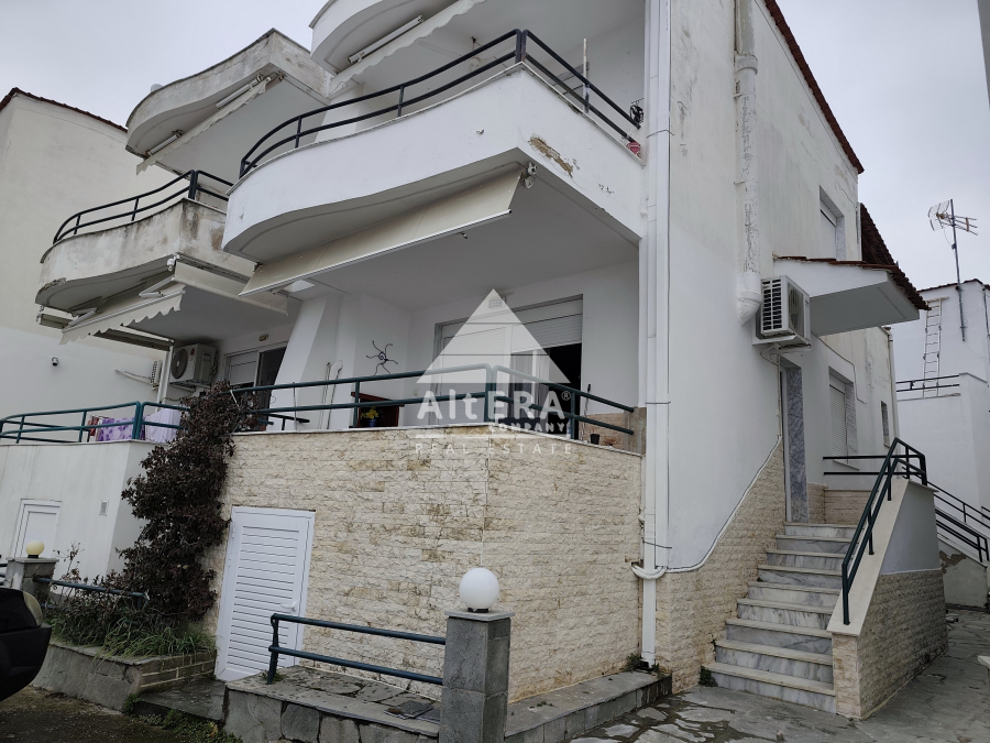 property-img
